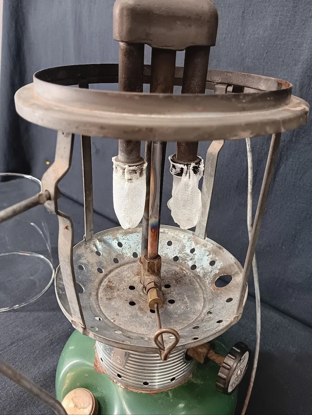 Tested 1970 Coleman 228F Big Hat Lantern with Yellow Clamshell Case Serviced